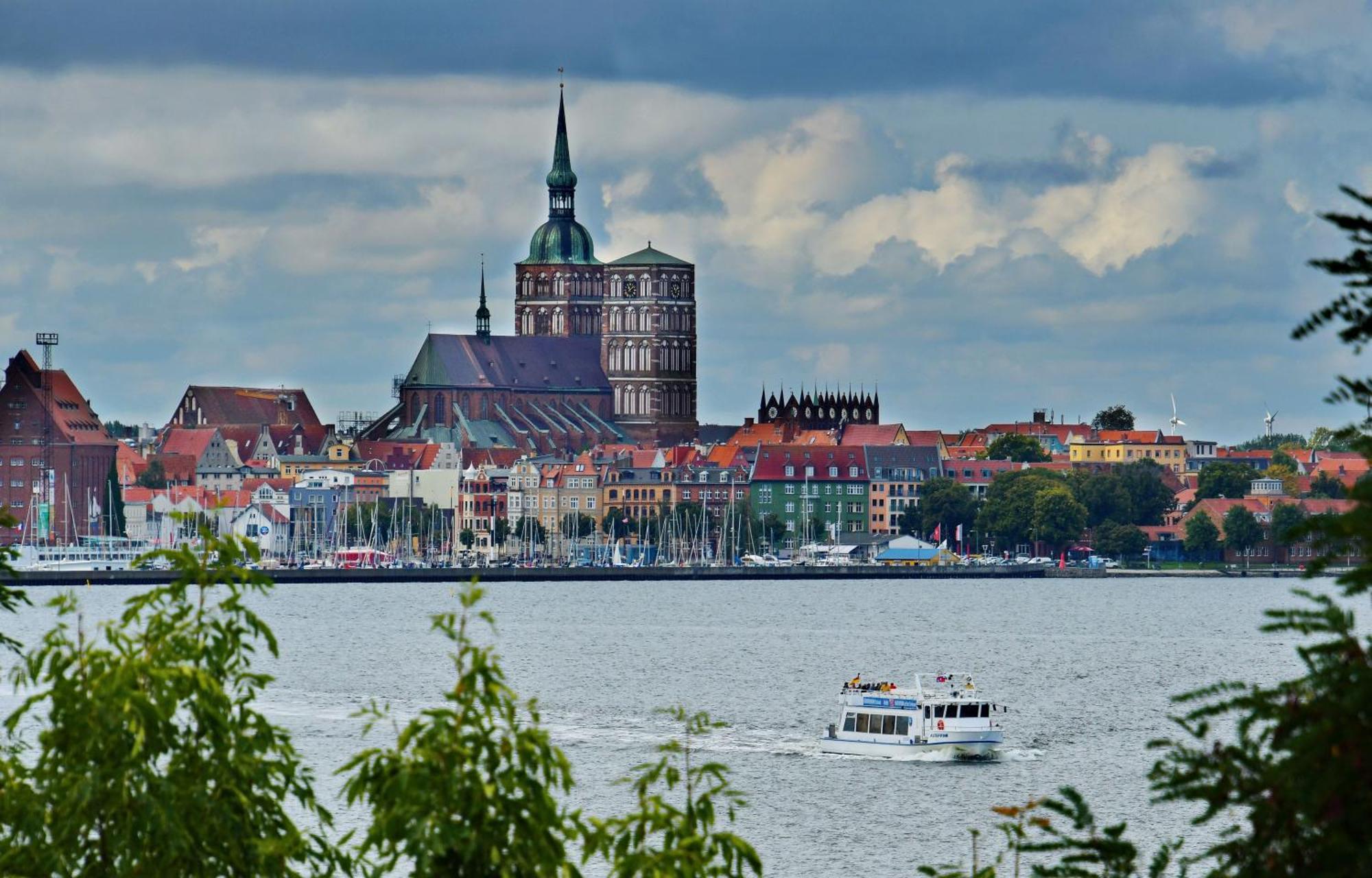 Ferienwohnung Sundueberblick - 150 Meter Zum Strand Altefähr Exterior foto
